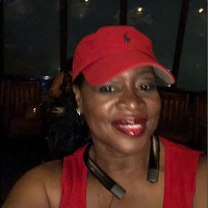 Meet your Posher, Sally